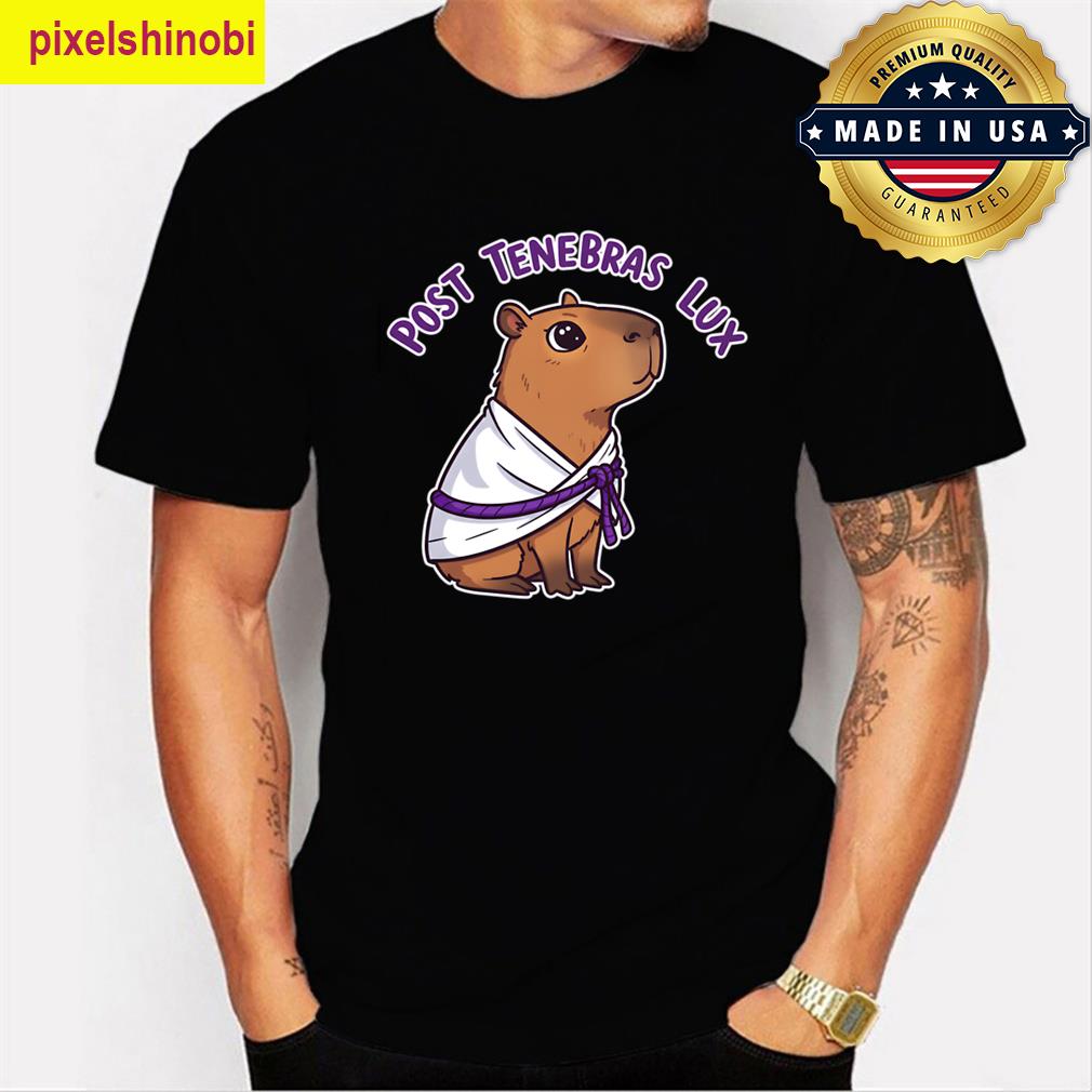 Capybara Toga Scenic Moment T-shirt